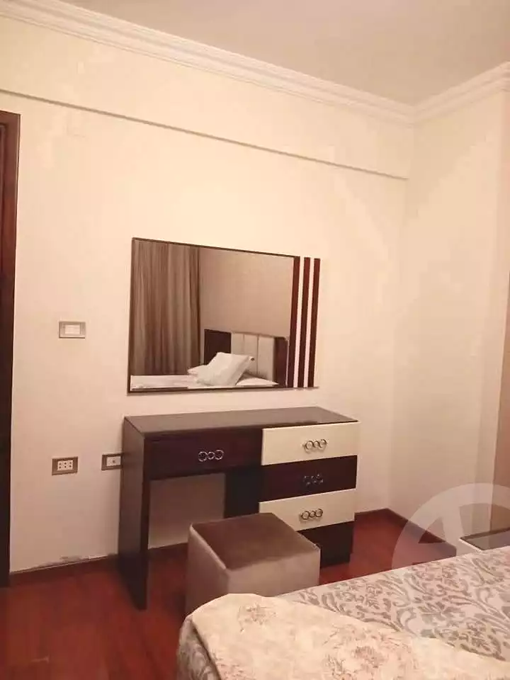 https://aqarmap.com.eg/en/listing/6954058-for-sale-cairo-ain-shams-ahmed-esmat-st