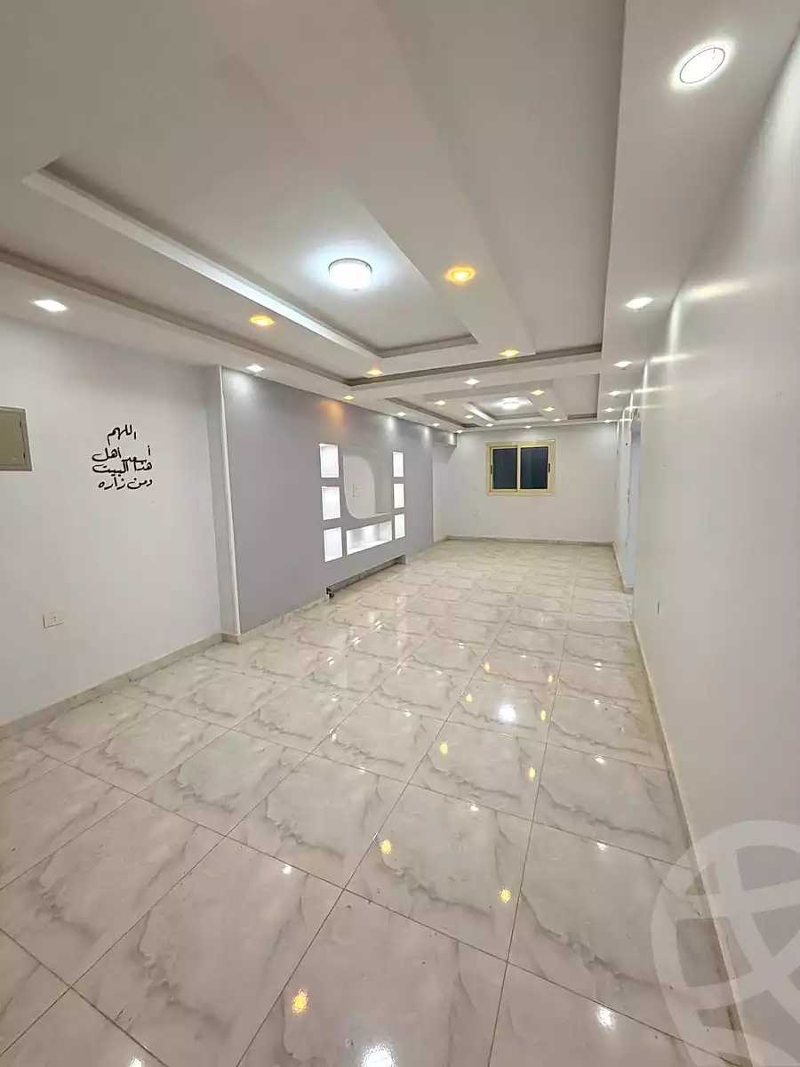 https://aqarmap.com.eg/ar/listing/6954210-for-rent-cairo-elnozha-Streettt-27