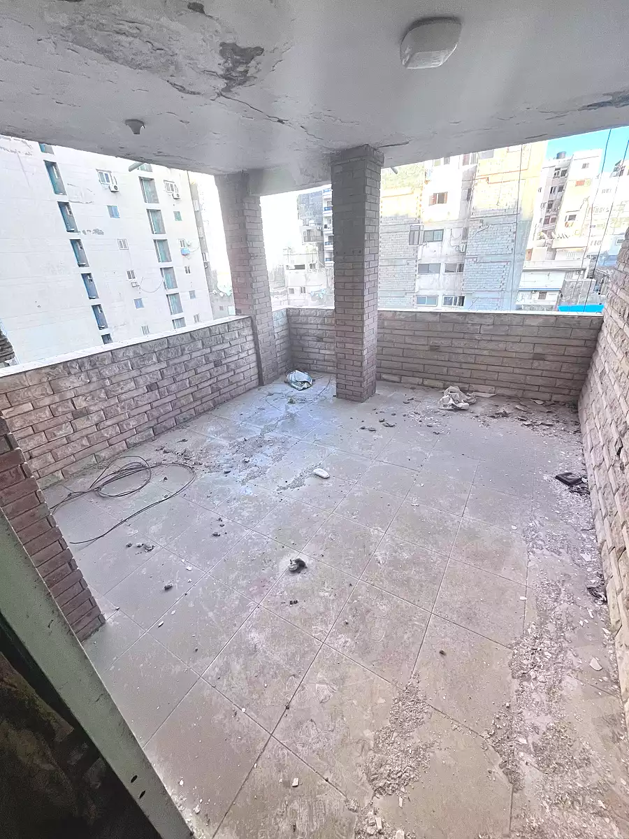 https://aqarmap.com.eg/ar/listing/6955023-for-sale-alexandria-el-asafra-l-sfr-bhry-atlas-st