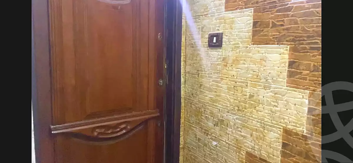 https://aqarmap.com.eg/en/listing/6955054-for-sale-alexandria-sydy-bshr-sydy-bshr-bhry-mohamed-el-srafi-st.