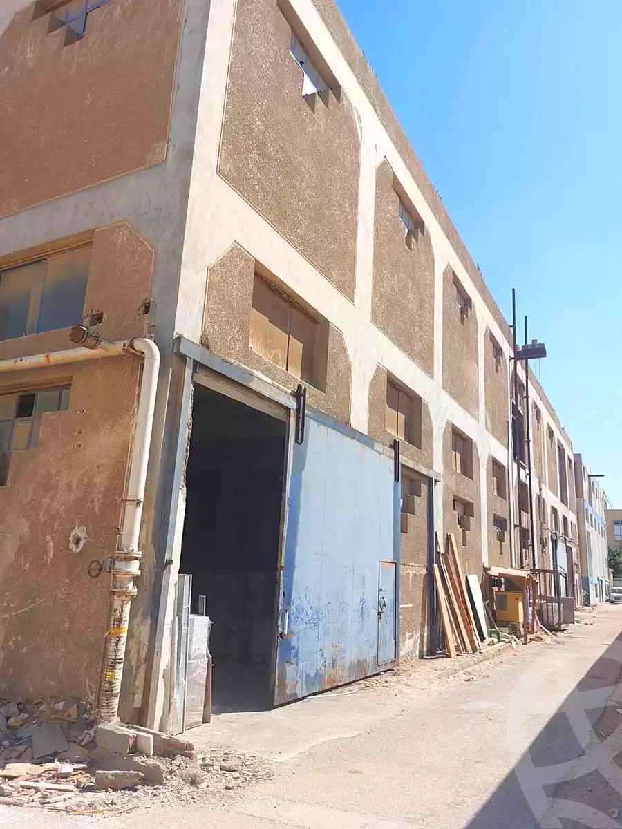 https://aqarmap.com.eg/ar/listing/6955190-for-sale-cairo-6th-of-october-el-mantqa-el-snaaaya-industrial-zone-1