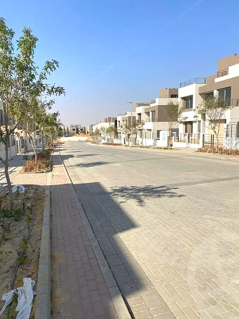 https://aqarmap.com.eg/ar/listing/6955235-for-sale-cairo-new-cairo-compounds-blm-hylz-nyw-kyrw