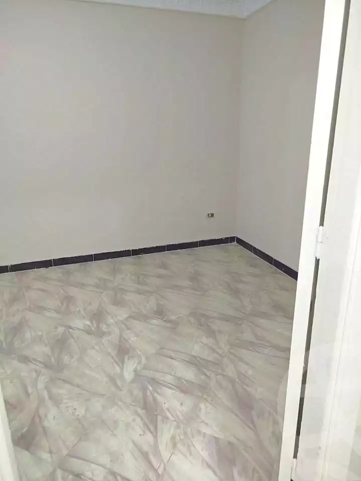 https://aqarmap.com.eg/en/listing/6955578-for-sale-alexandria-al-agamy-el-hanouvel-el-kholafaa-el-rashdeen-st