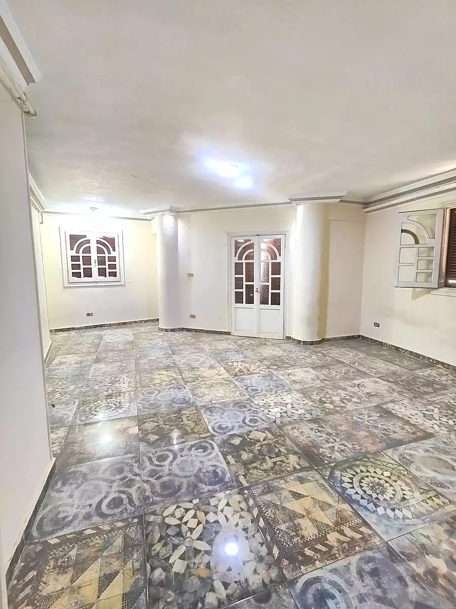 https://aqarmap.com.eg/en/listing/6955701-for-sale-alexandria-miami-shr-jml-bd-lnsr