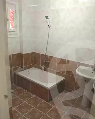 https://aqarmap.com.eg/ar/listing/6956054-for-sale-alexandria-al-agamy-el-hanouvel-al-asdakaa-st