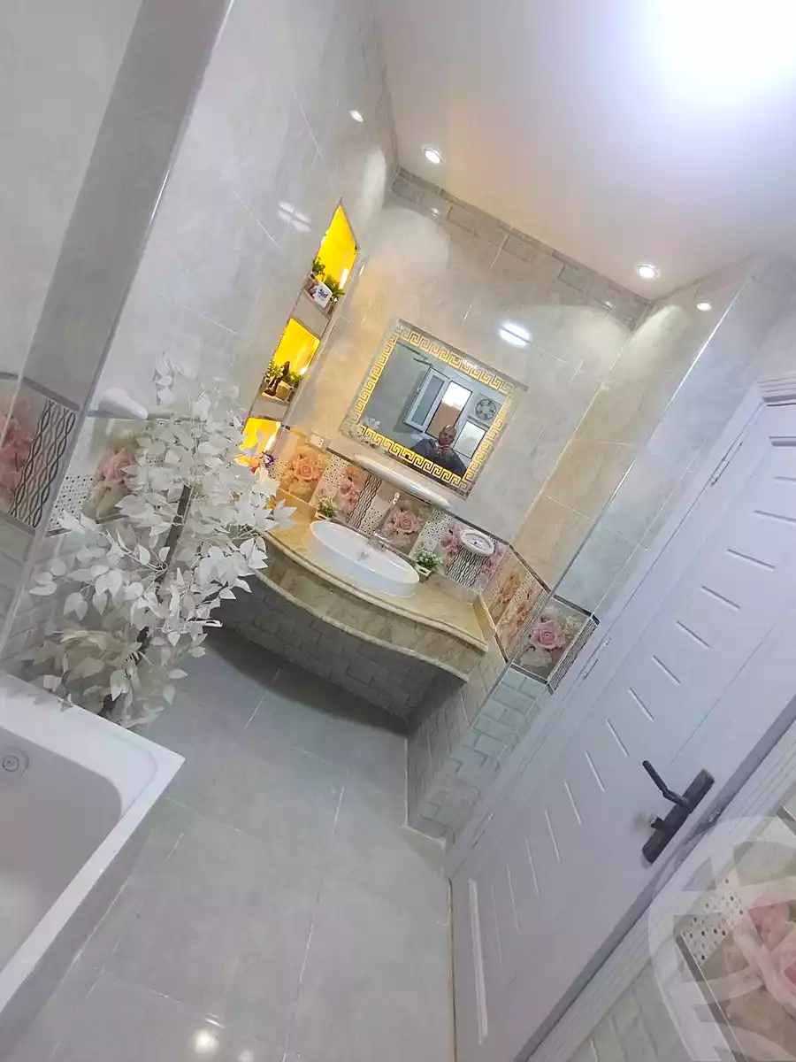 https://aqarmap.com.eg/ar/listing/6956119-for-sale-alexandria-al-agamy-el-hanouvel