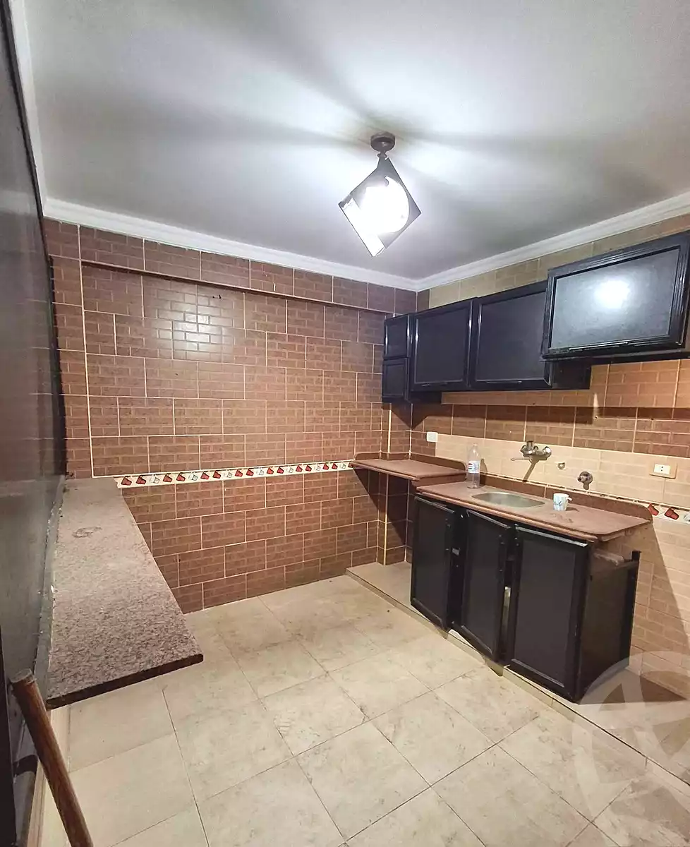 https://aqarmap.com.eg/en/listing/6956287-for-sale-alexandria-lsywf-shamaa