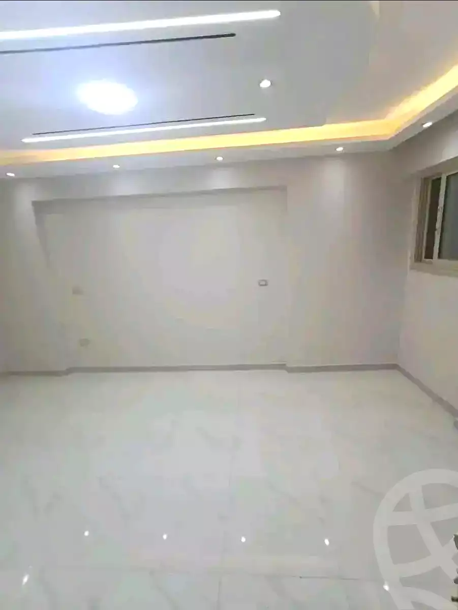 https://aqarmap.com.eg/ar/listing/6956374-for-sale-alexandria-sydy-bshr-sydy-bshr-bhry-street-16