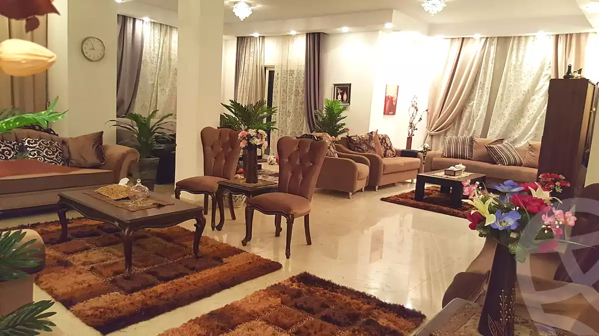 فيلا بـ٤ غرف نوم في جرينز، صورة ١١ من ١١