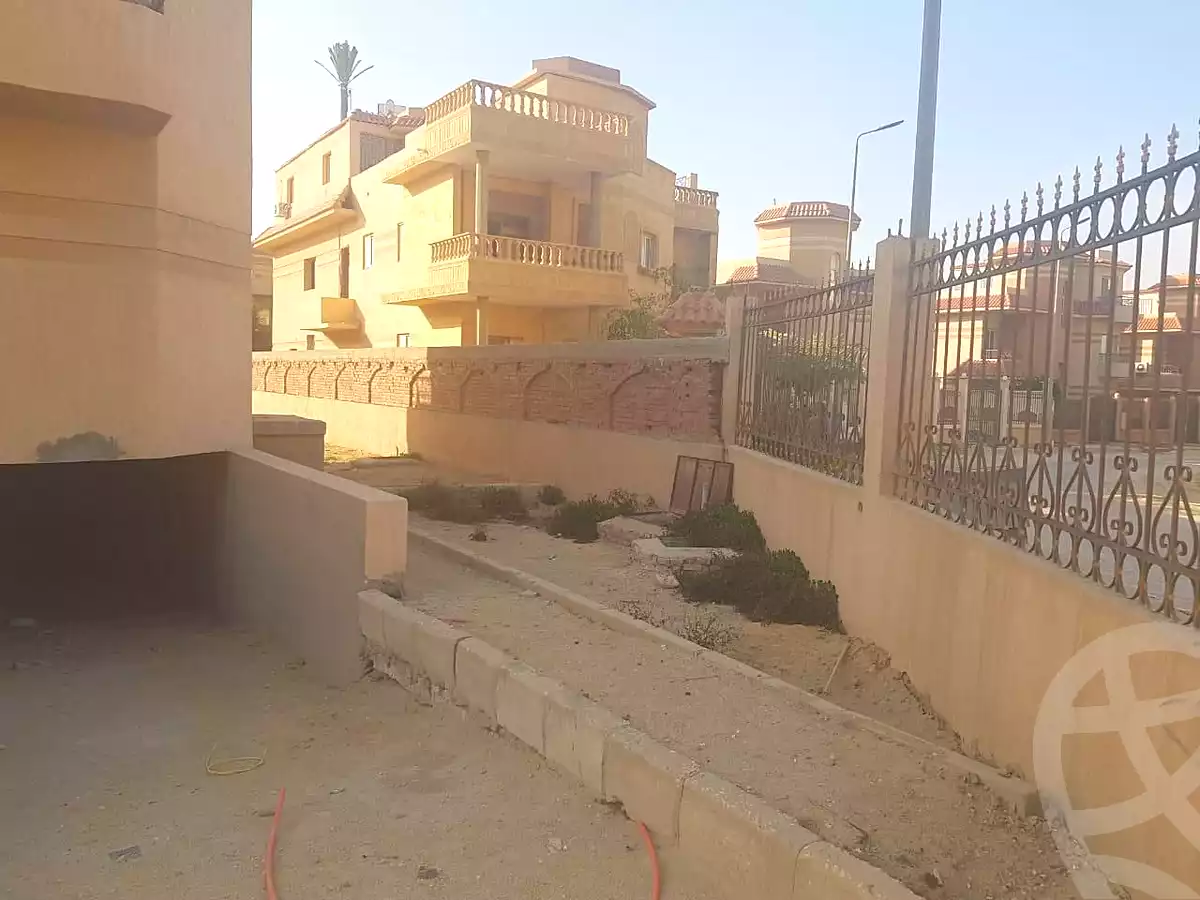 https://aqarmap.com.eg/en/listing/6956604-for-sale-cairo-new-cairo-compounds-el-talaae
