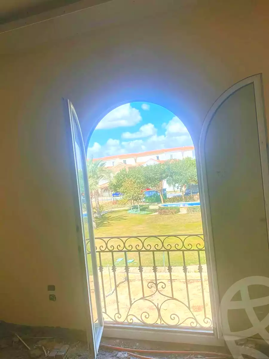 https://aqarmap.com.eg/en/listing/6956763-for-sale-cairo-el-shorouk-compounds-divina-gardens