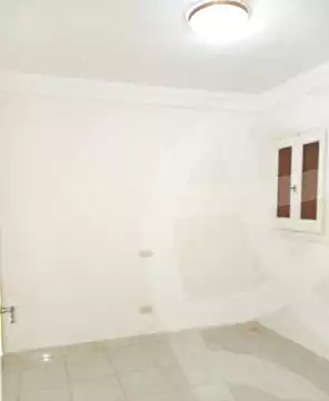 https://aqarmap.com.eg/ar/listing/6957186-for-sale-alexandria-sydy-bshr-sydy-bshr-bhry-shr-khld-bn-lwlyd