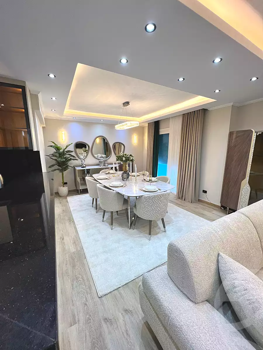 https://aqarmap.com.eg/ar/listing/6957257-for-sale-cairo-new-cairo-compounds-mwrd-fq-llttwyr
