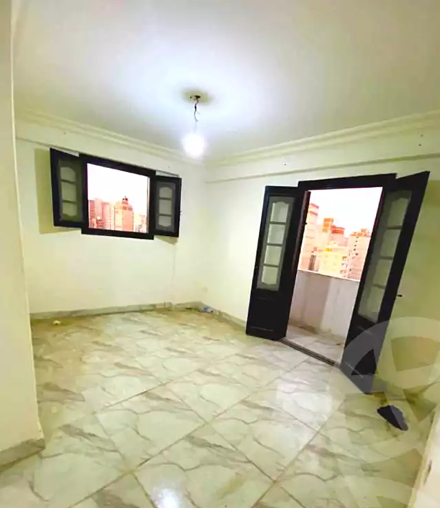 https://aqarmap.com.eg/en/listing/6957639-for-rent-alexandria-sydy-bshr