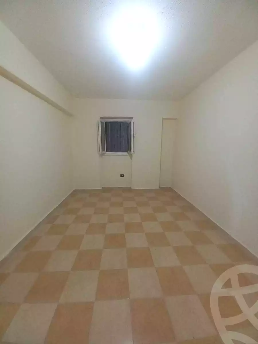 https://aqarmap.com.eg/en/listing/6957650-for-sale-alexandria-sydy-bshr-sydy-bshr-bhry-ali-hipa-st
