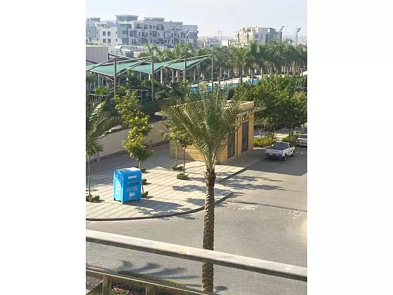 https://aqarmap.com.eg/ar/listing/6958388-for-sale-cairo-new-cairo-compounds-eastown-eastown-parks
