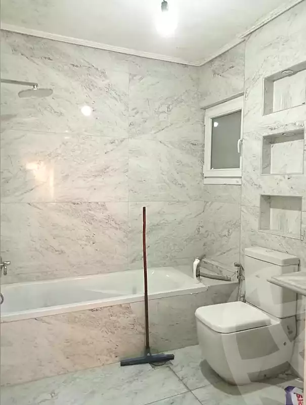 https://aqarmap.com.eg/ar/listing/6959616-for-sale-alexandria-sydy-bshr-sydy-bshr-bhry-shr-khld-bn-lwlyd