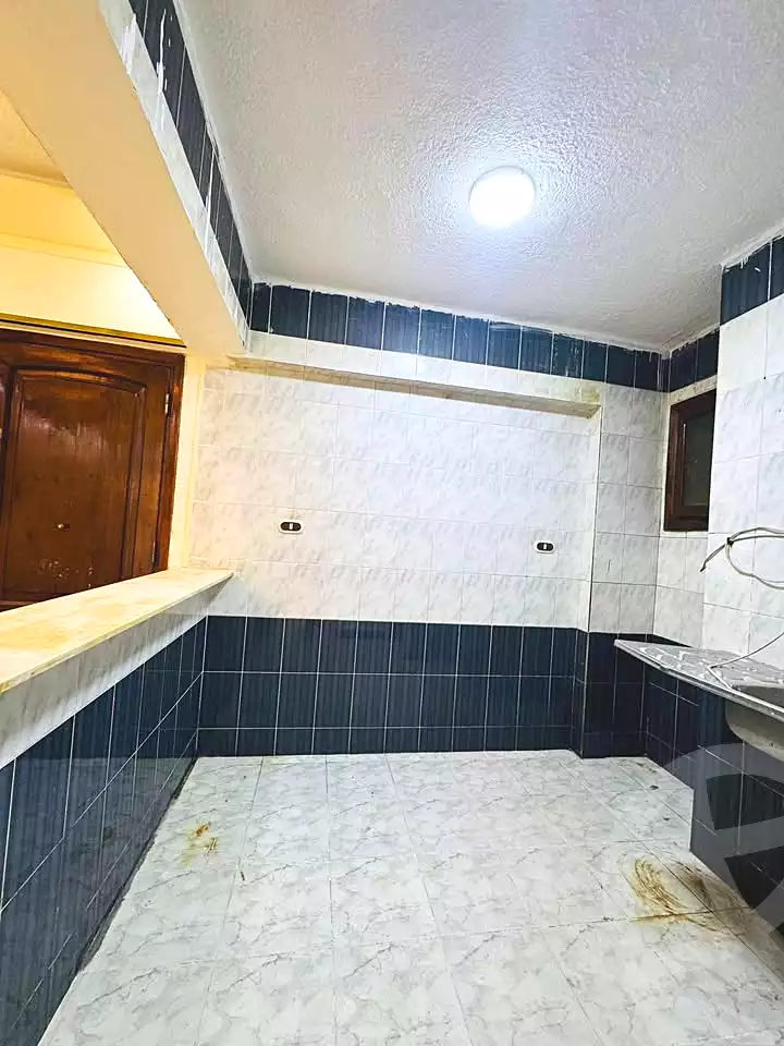 https://aqarmap.com.eg/ar/listing/6959781-for-sale-alexandria-al-agamy-shataa-el-nakheel