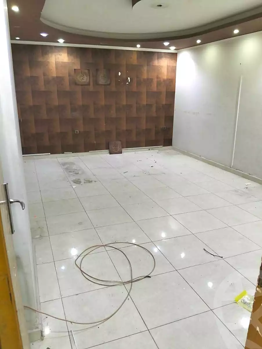 https://aqarmap.com.eg/ar/listing/6959785-for-sale-cairo-helwan-sherif-st