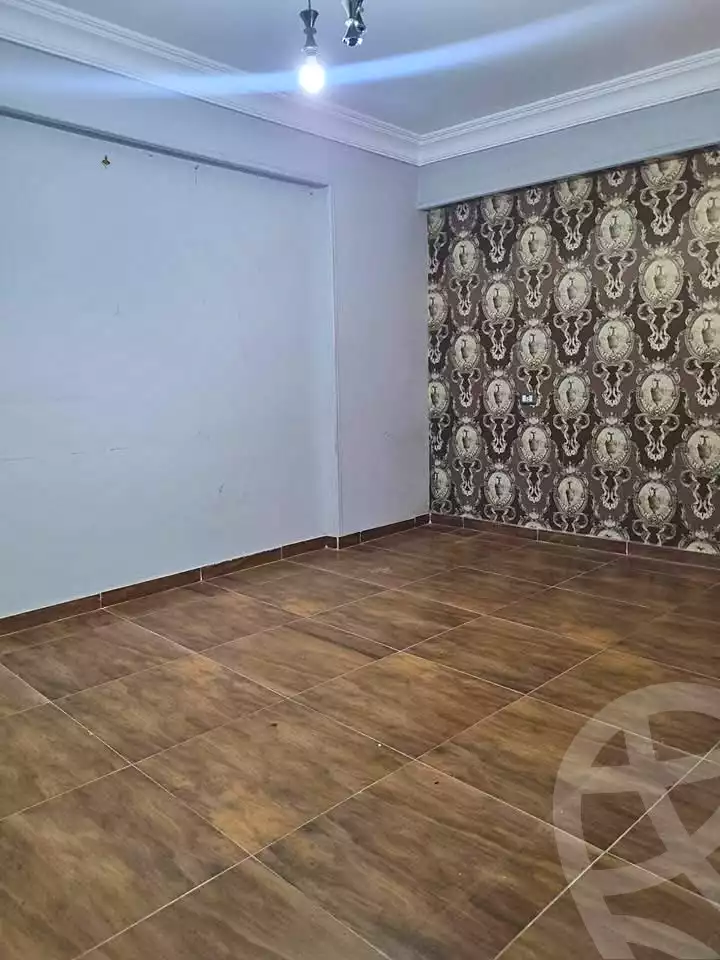 https://aqarmap.com.eg/ar/listing/6959927-for-sale-alexandria-sydy-bshr-sydy-bshr-bhry