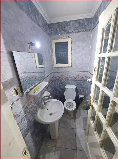 https://aqarmap.com.eg/ar/listing/6959966-for-sale-alexandria-sydy-bshr-sydy-bshr-bhry-amr-el-nogomy-st