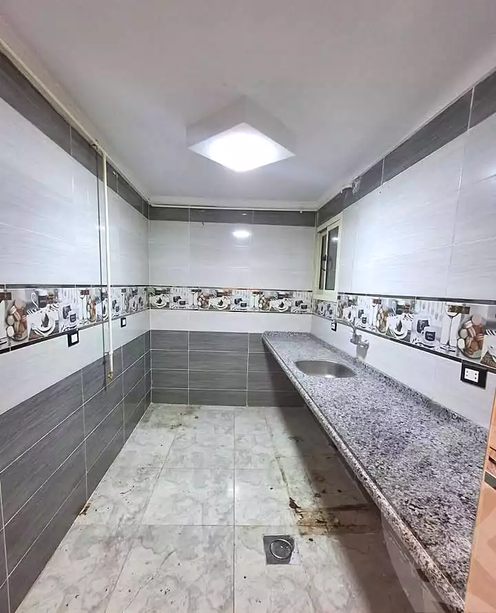 https://aqarmap.com.eg/ar/listing/6960347-for-sale-alexandria-lsywf-el-falki