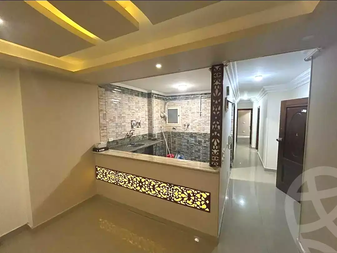 https://aqarmap.com.eg/ar/listing/6960474-for-sale-alexandria-ganaklis