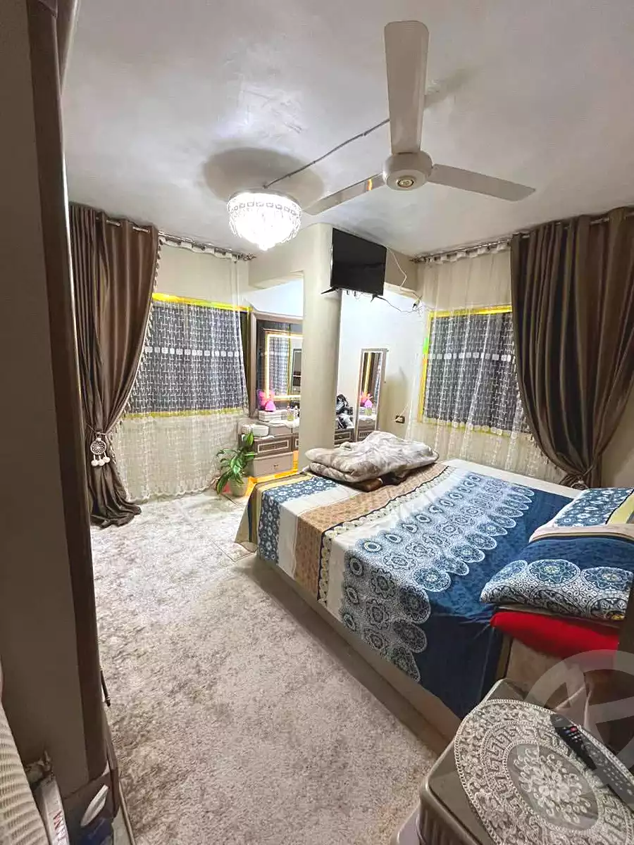 https://aqarmap.com.eg/en/listing/6960501-for-sale-alexandria-mansheya-tolba-el-alam-st