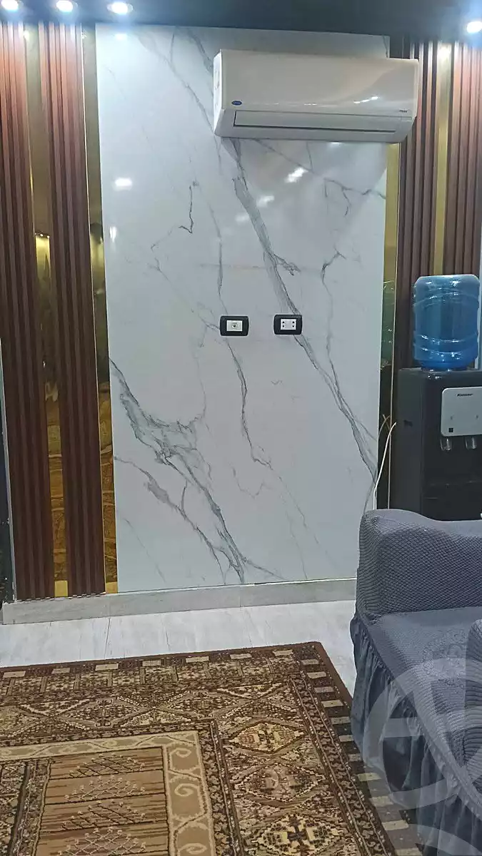 https://aqarmap.com.eg/ar/listing/6961131-for-sale-cairo-helwan-ahmed-enci-st