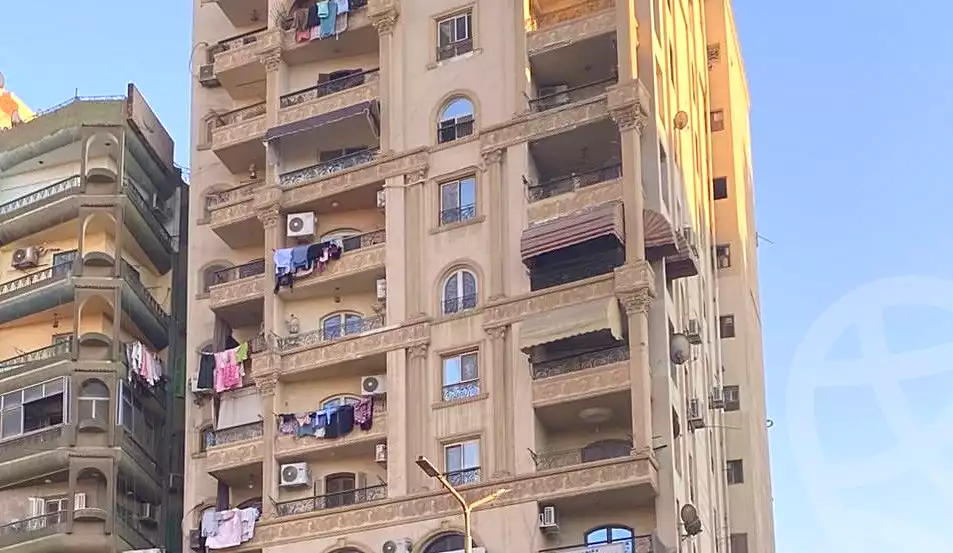 https://aqarmap.com.eg/ar/listing/6953013-for-sale-gharbia-tanta-tanta-city-el-galaa-st