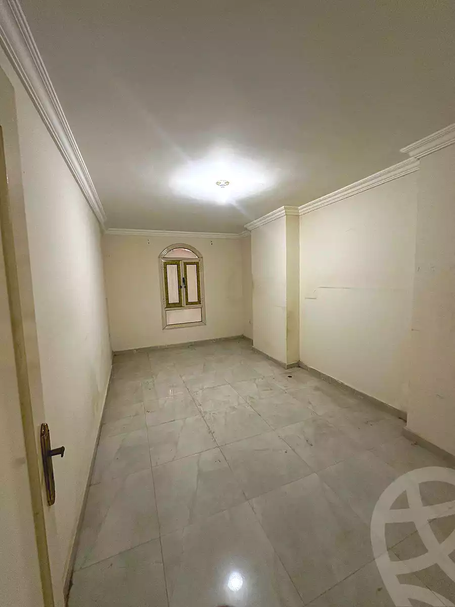 https://aqarmap.com.eg/en/listing/6961674-for-rent-alexandria-new-miami-eskot