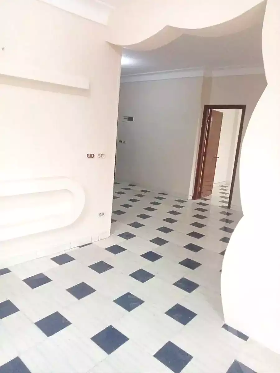 https://aqarmap.com.eg/ar/listing/6962238-for-sale-alexandria-al-agamy-lbytsh-shahr-al-assal-st