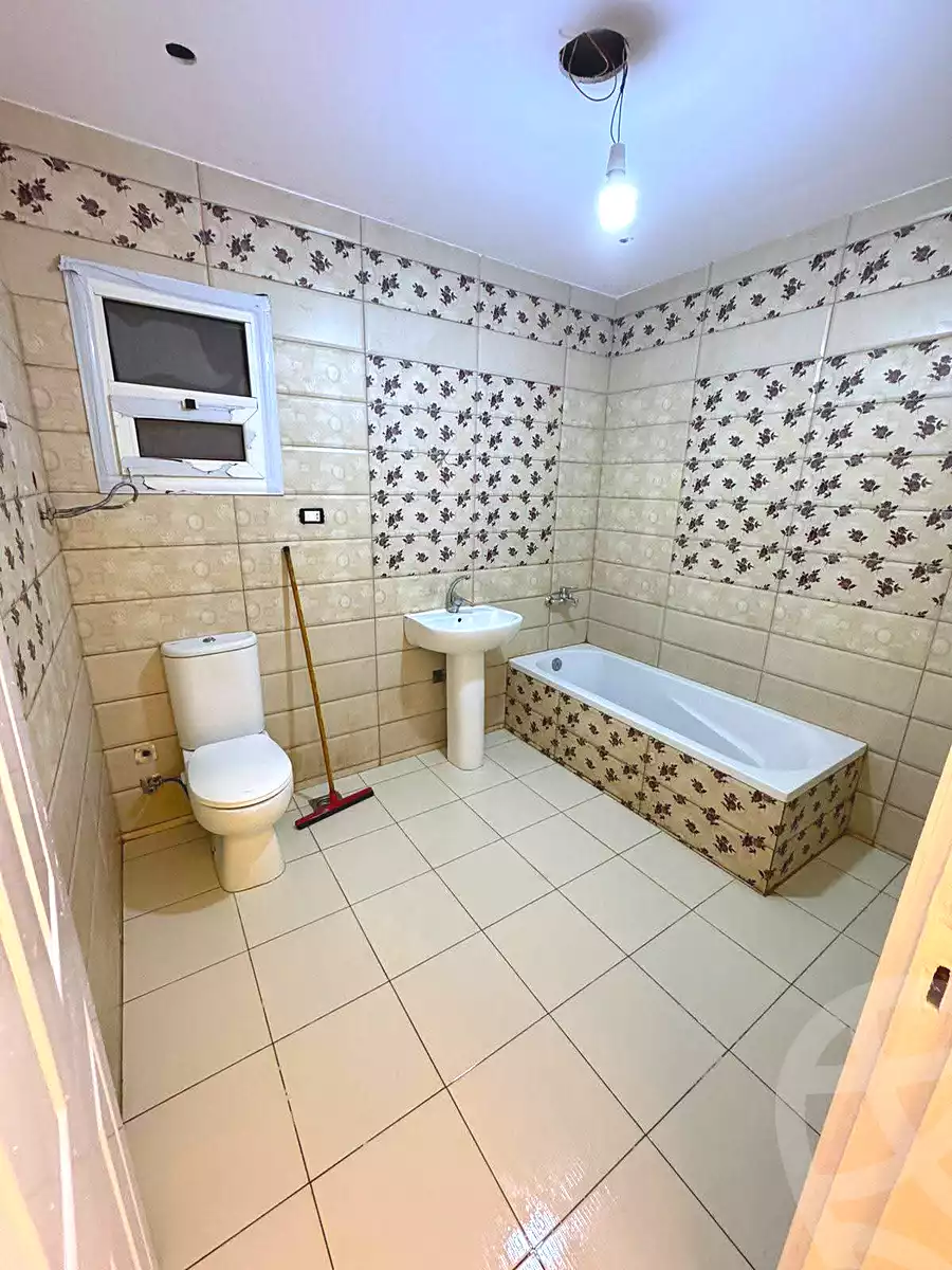 https://aqarmap.com.eg/en/listing/6962260-for-sale-alexandria-sydy-bshr-sydy-bshr-bhry-khalil-hamada-st