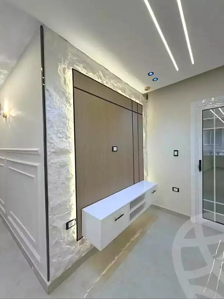 https://aqarmap.com.eg/ar/listing/6962323-for-sale-alexandria-al-agamy-lbytsh-el-reyad-st