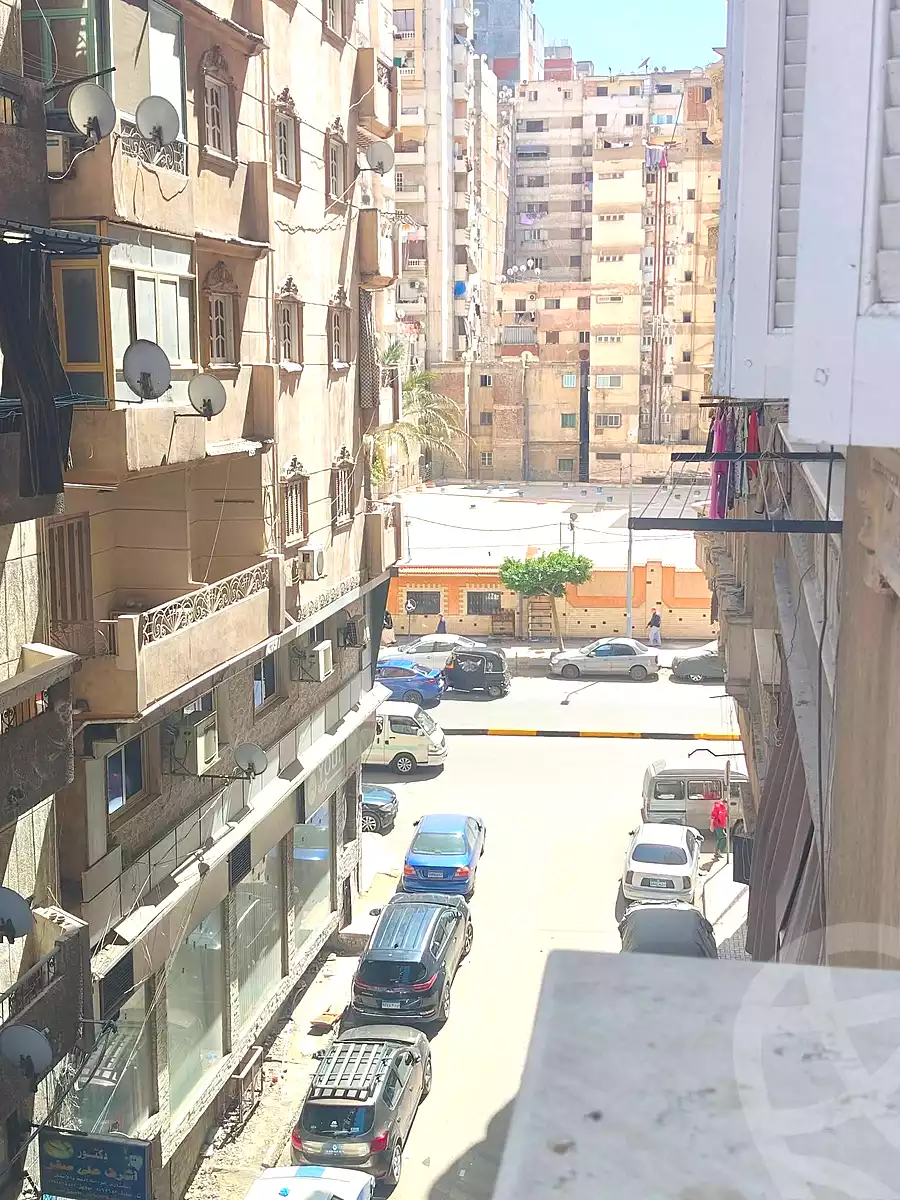 https://aqarmap.com.eg/ar/listing/6962390-for-sale-alexandria-sydy-bshr-sydy-bshr-bhry-sidi-beshr-mosque-st