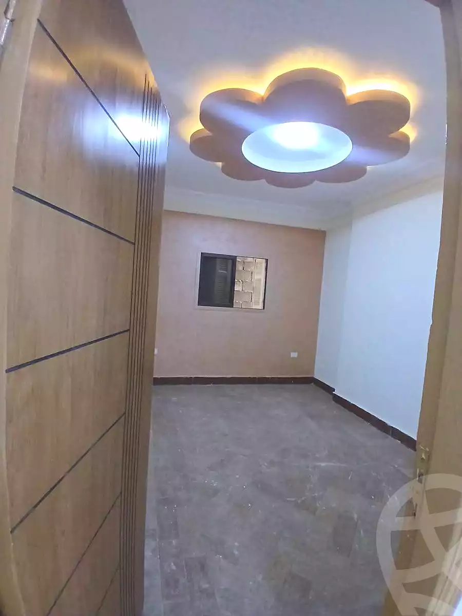 https://aqarmap.com.eg/ar/listing/6962537-for-sale-alexandria-al-agamy-lbytsh-ain-shams-st