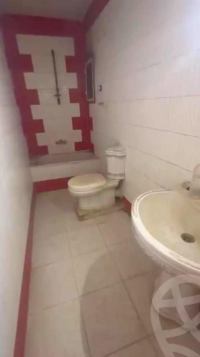 https://aqarmap.com.eg/en/listing/6962597-for-sale-cairo-ain-shams-yn-shms-lgrby-shr-zt-bsh