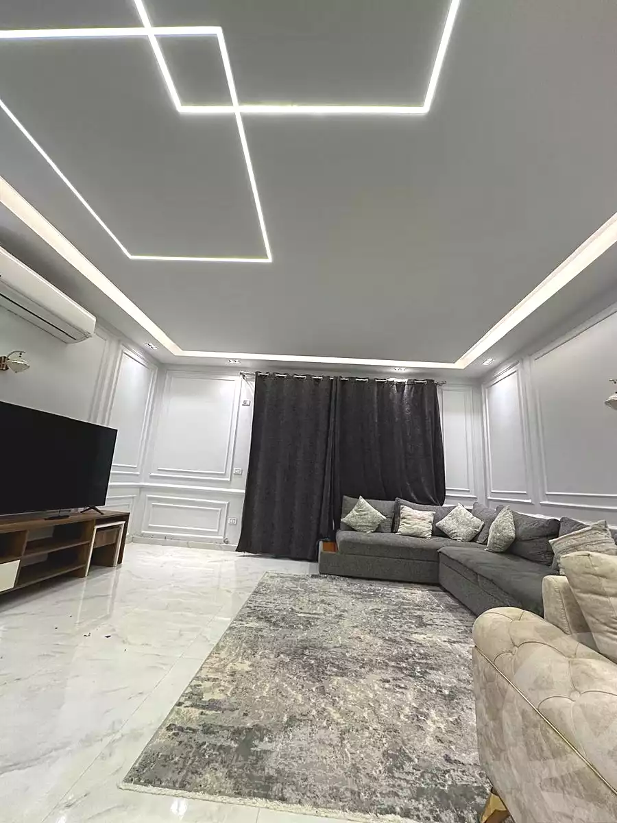 تاون هاوس بـ٤ غرف نوم في Continental Residence، صورة ٣ من ٢١