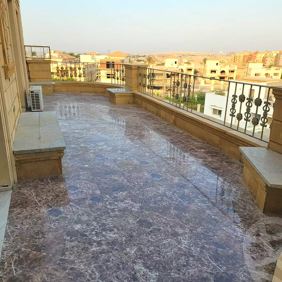 فيلا بـ١٢ غرفة نوم في رويال سيتي، صورة ٤ من ١٨