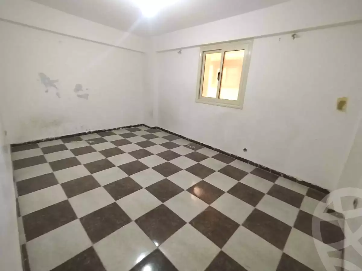 https://aqarmap.com.eg/ar/listing/6962869-for-rent-alexandria-al-agamy-el-hanouvel-al-haded-we-al-soulb-st