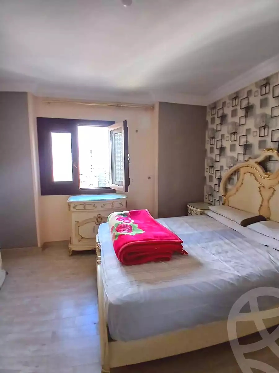https://aqarmap.com.eg/en/listing/6963093-for-rent-alexandria-lauran