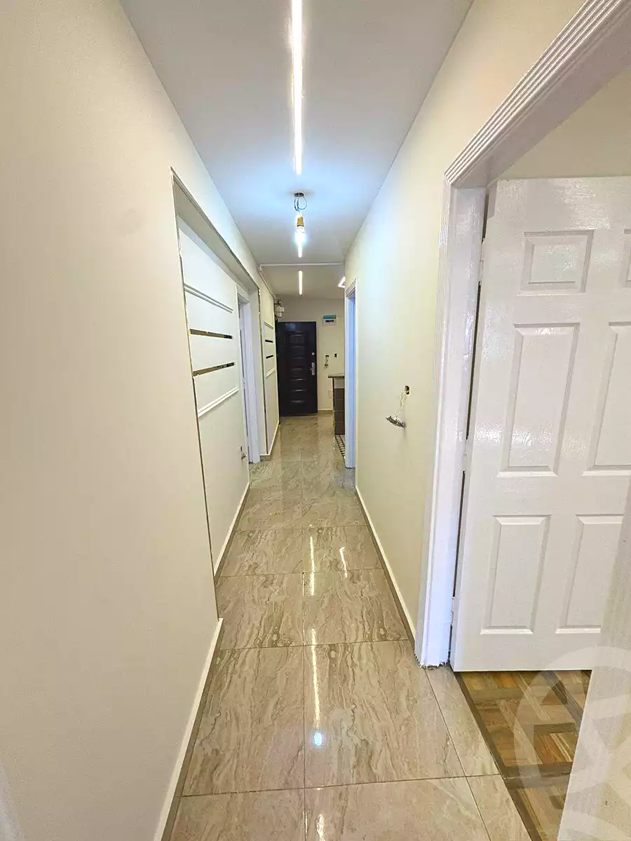 https://aqarmap.com.eg/ar/listing/6963186-for-sale-alexandria-sydy-bshr-sydy-bshr-bhry-khalil-hamada-st