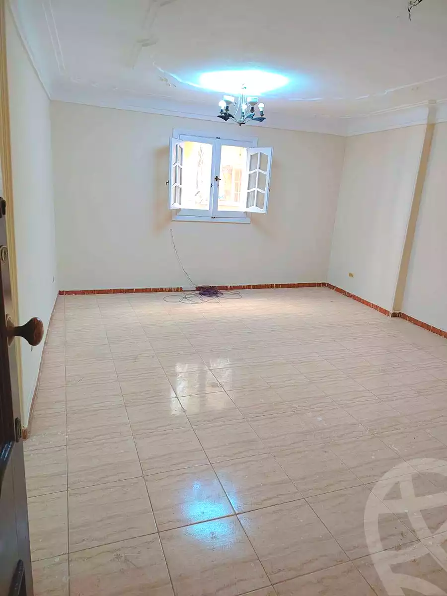 https://aqarmap.com.eg/en/listing/6963405-for-sale-alexandria-al-agamy-el-hanouvel