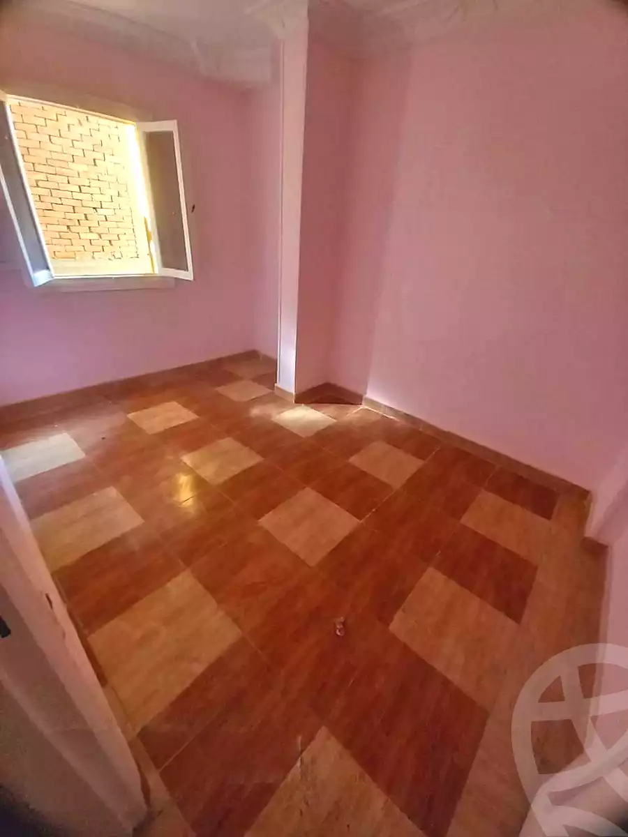 https://aqarmap.com.eg/ar/listing/6963439-for-sale-alexandria-al-agamy-lbytsh-shahr-al-assal-st