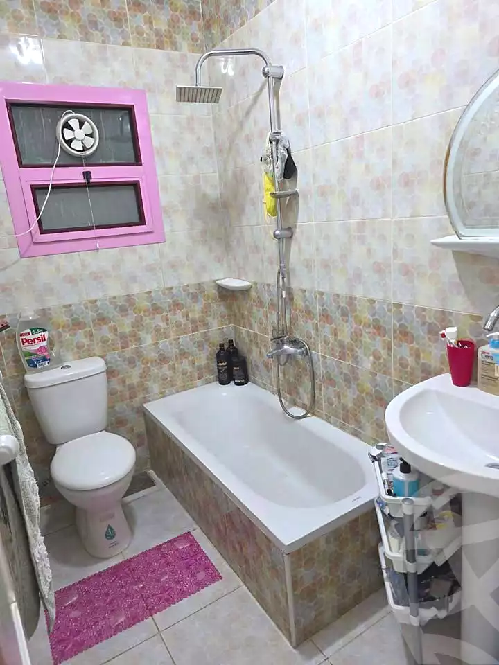 https://aqarmap.com.eg/ar/listing/6963575-for-sale-alexandria-moharram-bey-othman-galal-st
