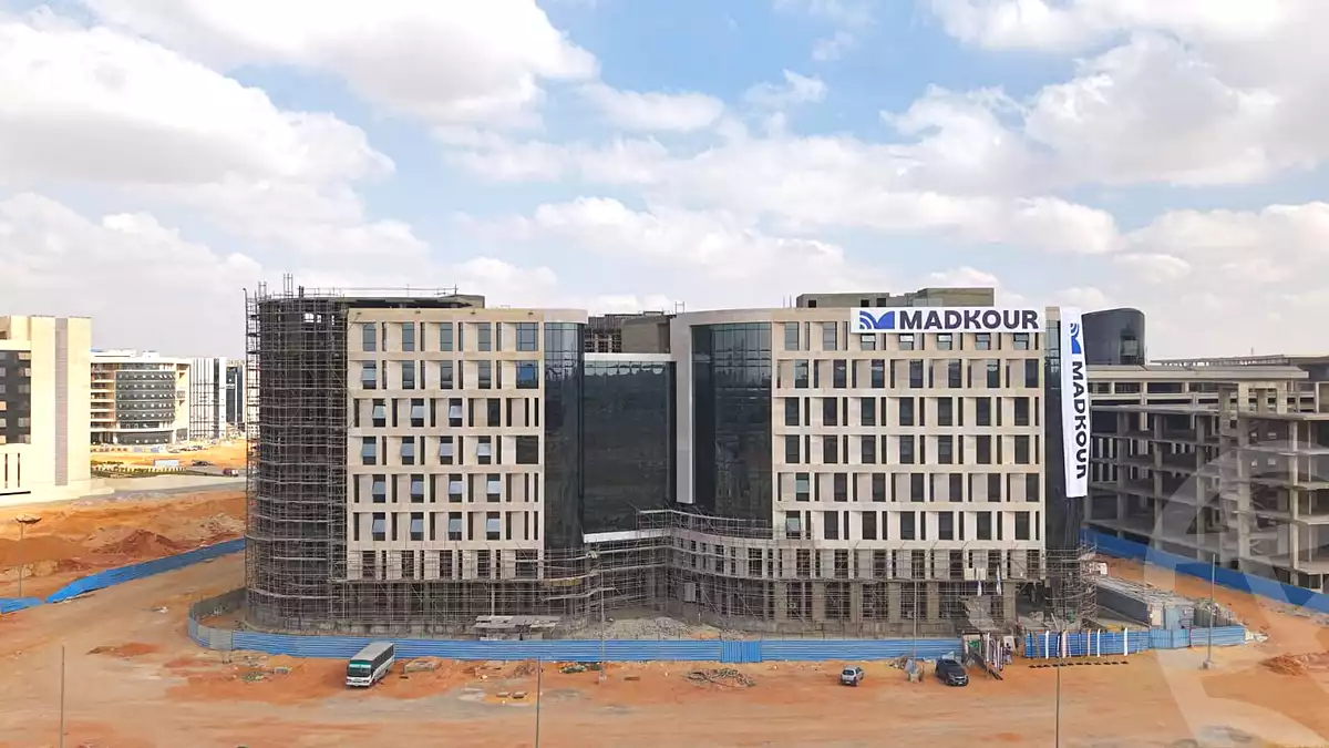 https://aqarmap.com.eg/ar/listing/6963711-for-sale-cairo-new-administrative-capital-lhy-lmly-mdk-business-complex-mall-madkour
