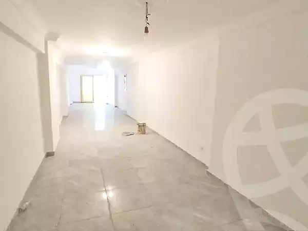 https://aqarmap.com.eg/ar/listing/6963773-for-sale-alexandria-el-asafra-l-sfr-bhry