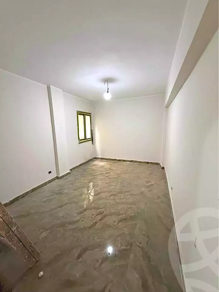 https://aqarmap.com.eg/ar/listing/6963799-for-sale-alexandria-sydy-bshr-sydy-bshr-bhry-street-16