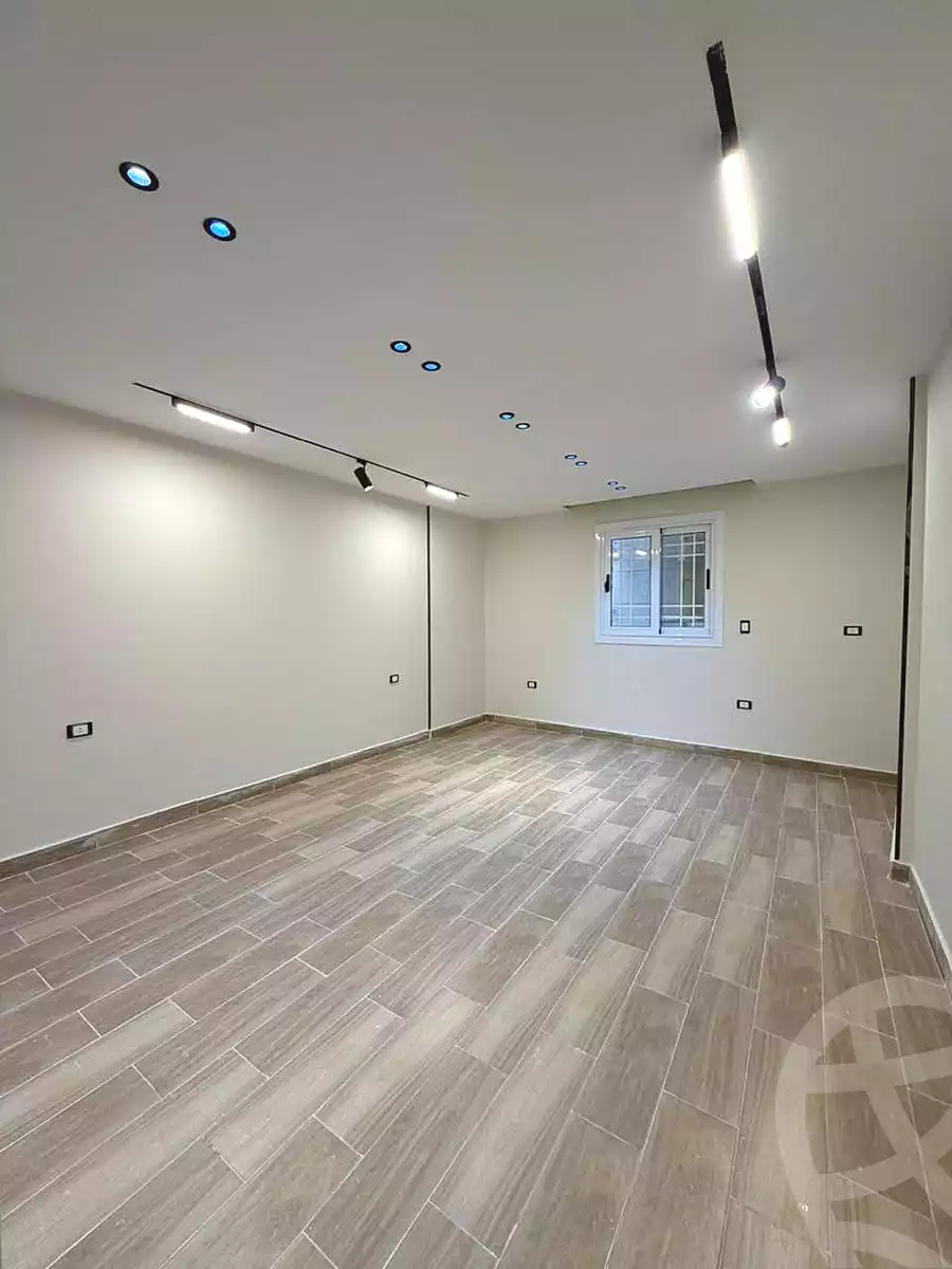 https://aqarmap.com.eg/ar/listing/6963818-for-sale-alexandria-al-agamy-lbytsh-el-reyad-st