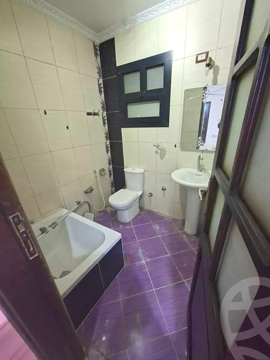 https://aqarmap.com.eg/en/listing/6963924-for-sale-cairo-helwan-helwan-el-sharkeya-mostafa-safwat-st